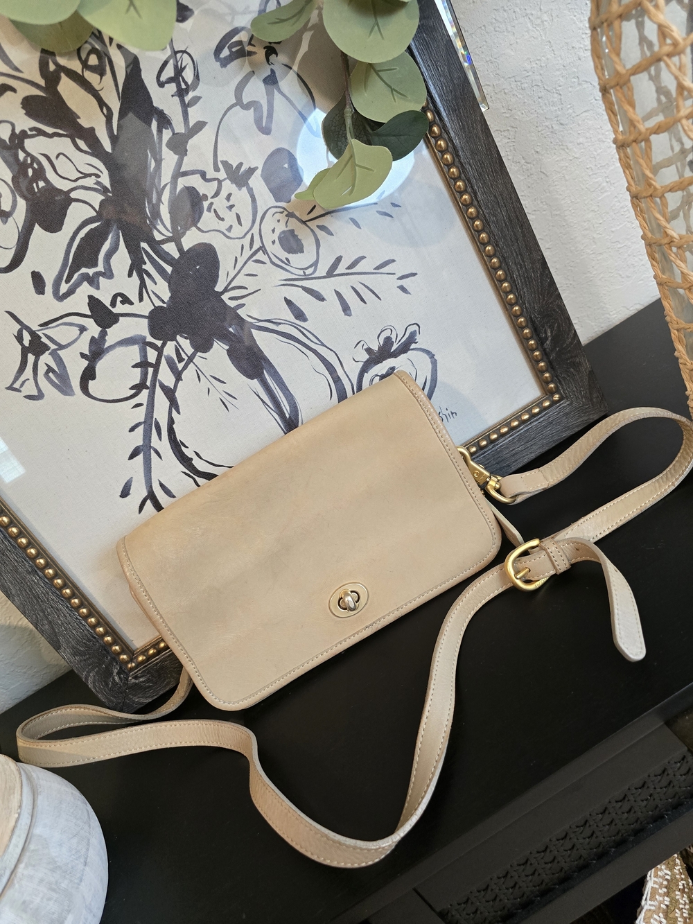 Coach Pocket Purse Turn Lock Flap Crossbody Bag Gold Hardw Adjustable Strap Vtg
